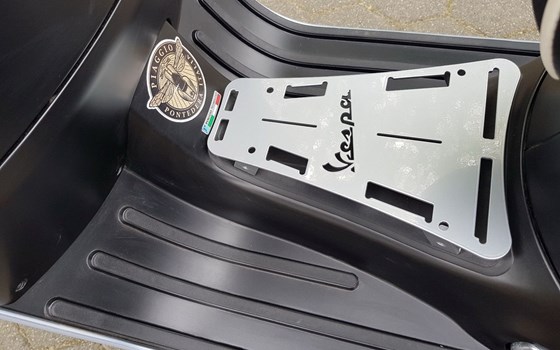 Gebrauchtmotorrad Vespa GTS 300 Super Sport - Bild 5