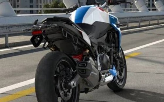 Gebrauchtmotorrad BMW F 900 R - Bild 6