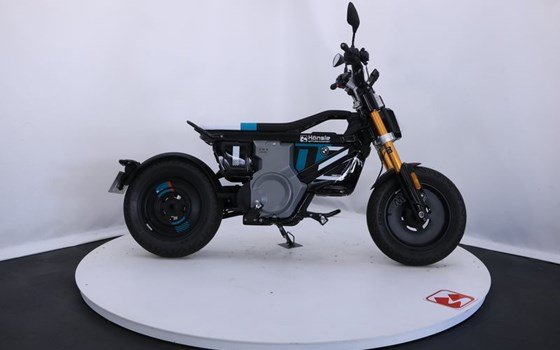 Gebrauchtmotorrad BMW CE 02 11kW - Bild 7