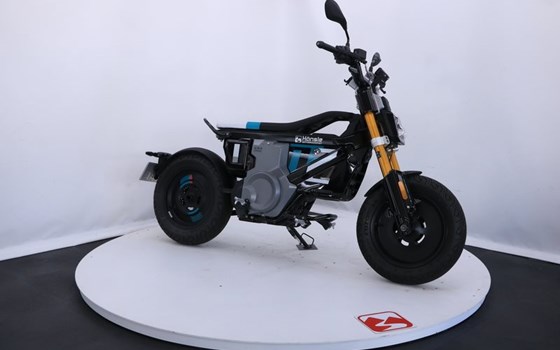Gebrauchtmotorrad BMW CE 02 11kW - Bild 8