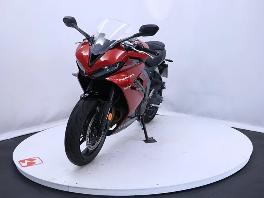 Angebot Triumph Daytona 660 Bild 3: Angebot Triumph Daytona 660