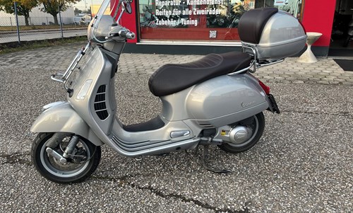 Vespa GTS 300 i.e. Touring