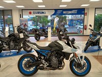 Suzuki GSX-8S