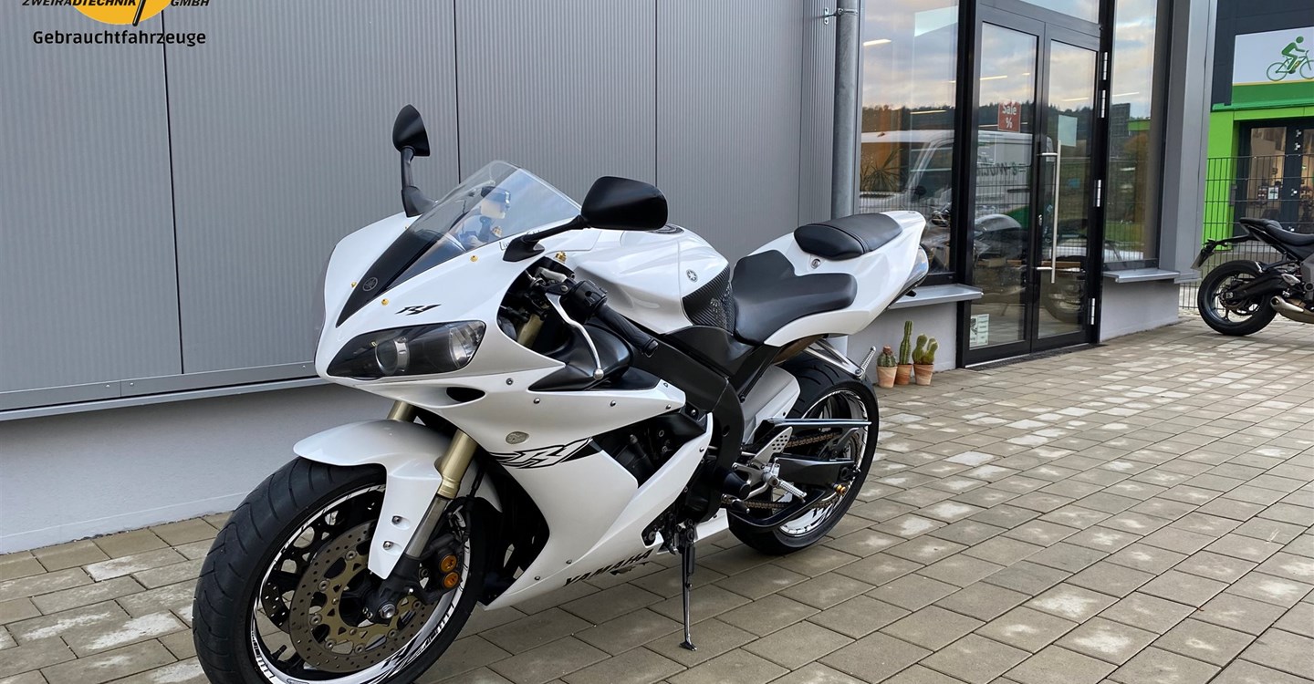 Offer Yamaha R1