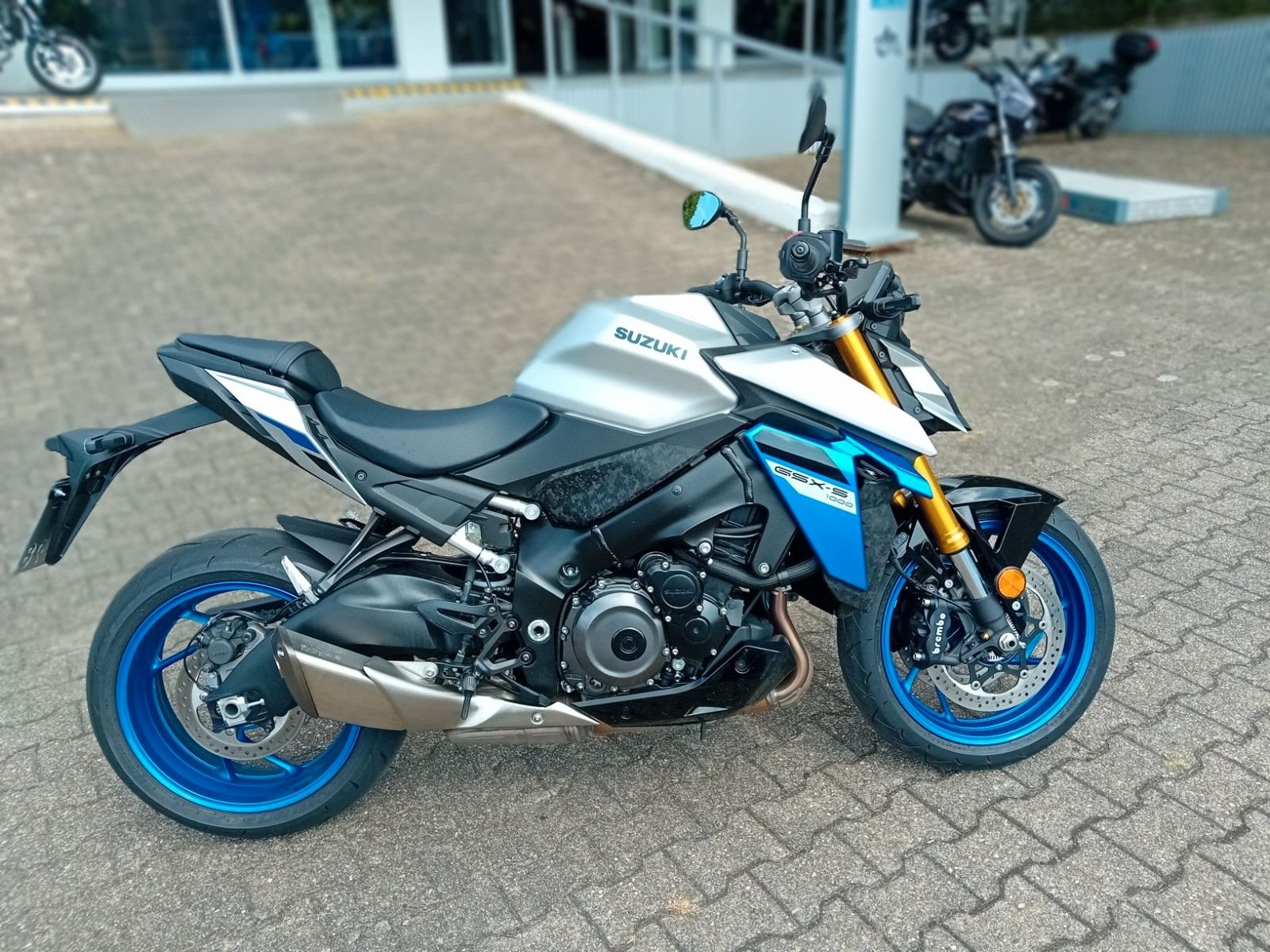 Suzuki GSX-S1000