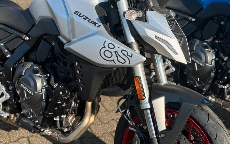 Angebot Suzuki GSX-8S Bild 2: Angebot Suzuki GSX-8S
