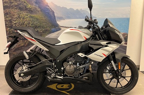 Aprilia Tuono 125