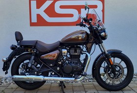 Royal Enfield Meteor 350 Supernova