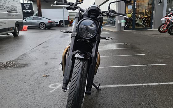 Neufahrzeug Triumph Speed Twin 900 - Bild 2 Neufahrzeug Triumph Speed Twin 900 - Bild 2