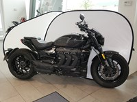 Gebrauchtmotorrad Triumph Rocket X 3 Storm R