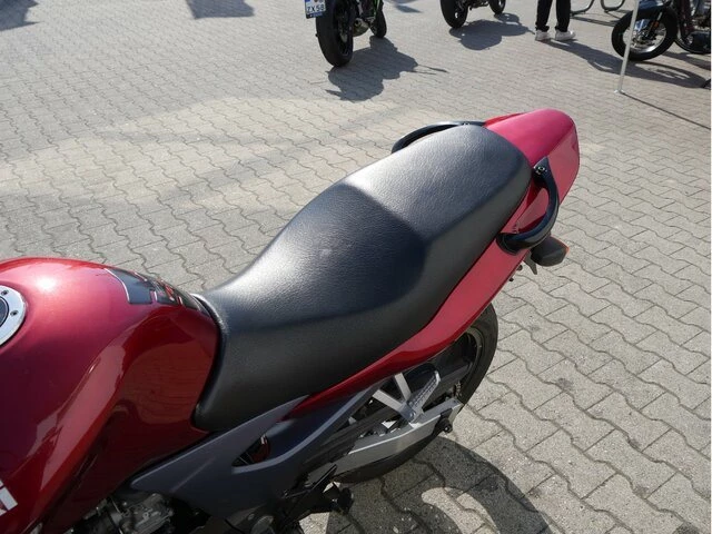 Angebot Kawasaki ZR-7 Bild 11: Angebot Kawasaki ZR-7