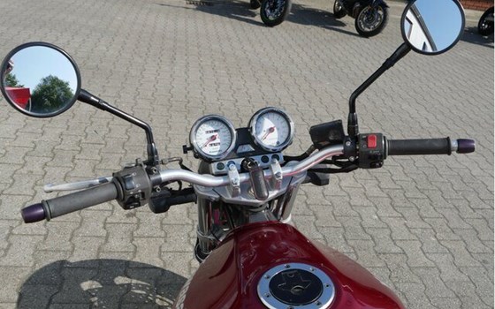 Gebrauchtmotorrad Kawasaki ZR-7 - Bild 13