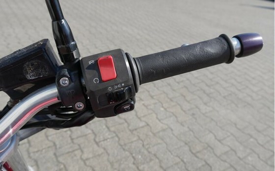 Gebrauchtmotorrad Kawasaki ZR-7 - Bild 15