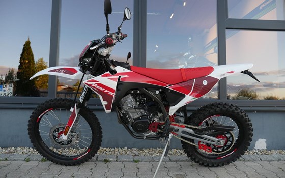 Neufahrzeug Fantic XEF 125 Performance - Bild 4