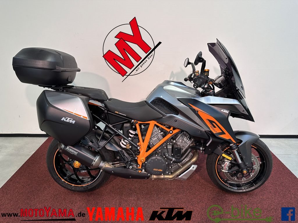 KTM 1290 Super Duke GT 