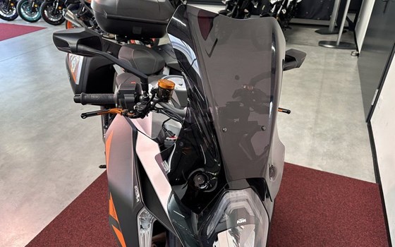 Gebrauchtmotorrad KTM 1290 Super Duke GT - Bild 12