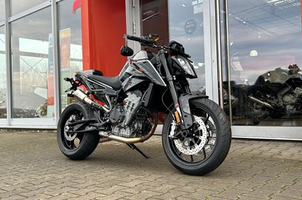 KTM 790 Duke L