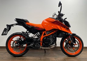 KTM 390 Duke