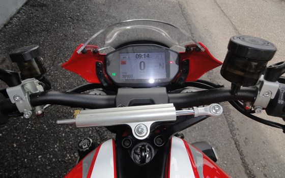 Gebrauchtmotorrad Ducati Monster 1200 R - Bild 5 Gebrauchtmotorrad Ducati Monster 1200 R - Bild 5