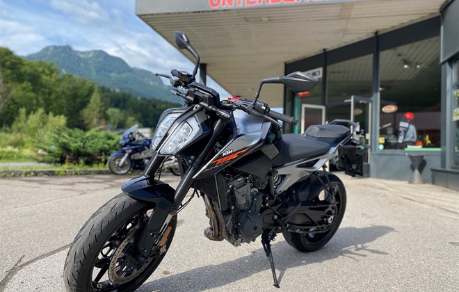 KTM 790 Duke