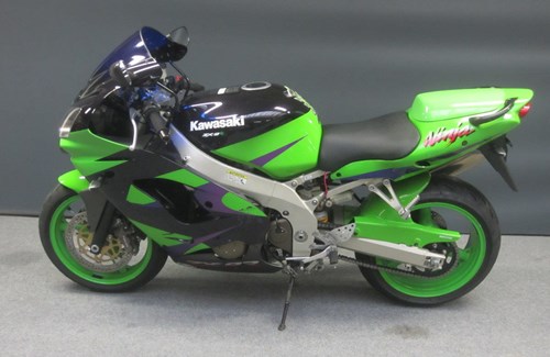 Gebrauchtmotorrad Kawasaki ZX-9R Ninja