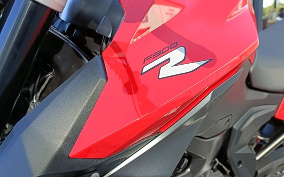 Gebrauchtmotorrad BMW F 900 R - Bild 14 Gebrauchtmotorrad BMW F 900 R - Bild 14
