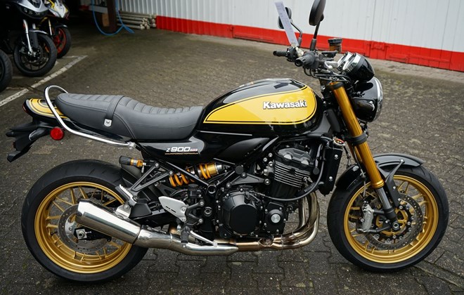 Kawasaki Z900 RS SE