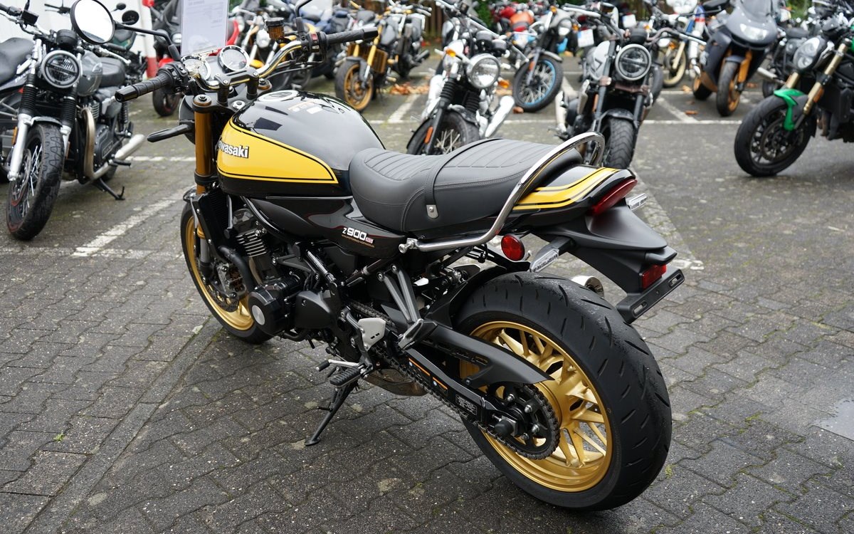 Angebot Kawasaki Z900 RS SE