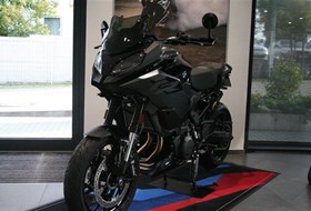 BMW F 900 XR