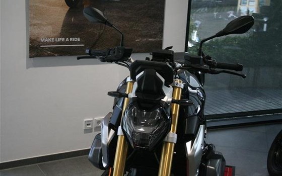 Gebrauchtmotorrad BMW R 1250 R - Bild 2