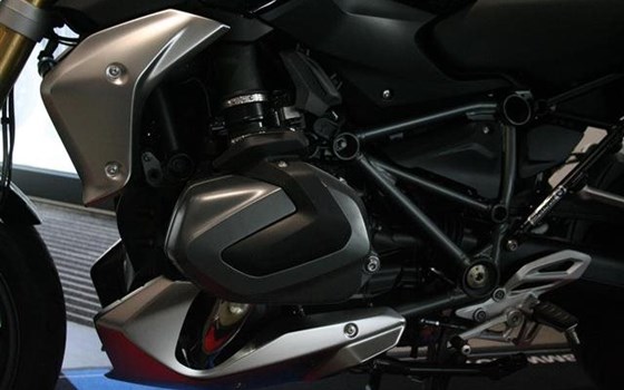 Gebrauchtmotorrad BMW R 1250 R - Bild 7