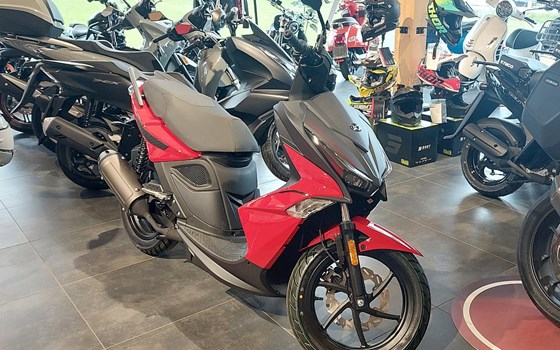 Neufahrzeug Kymco Super 8 R 50i - Bild 4 Neufahrzeug Kymco Super 8 R 50i - Bild 4