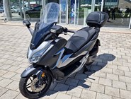 Honda Forza 300