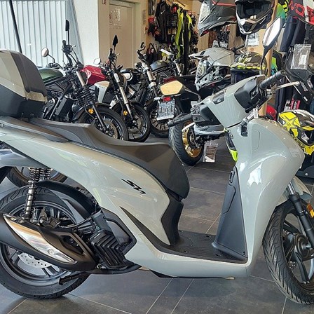Honda SH125i