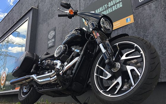 Gebrauchtmotorrad Harley-Davidson Softail Sport Glide FLSB - Bild 4 Gebrauchtmotorrad Harley-Davidson Softail Sport Glide FLSB - Bild 4