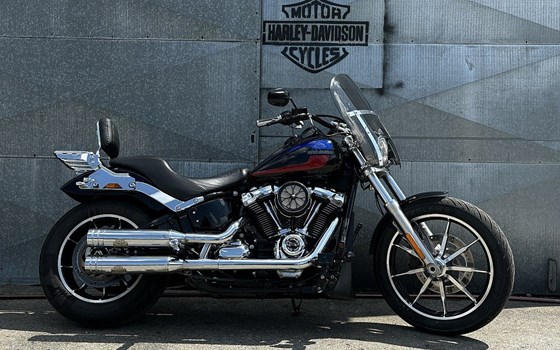 Gebrauchtmotorrad Harley-Davidson Softail Low Rider FXLR - Bild 1 Gebrauchtmotorrad Harley-Davidson Softail Low Rider FXLR - Bild 1