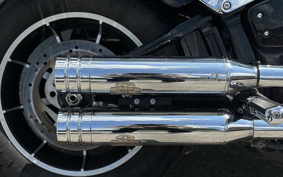 Gebrauchtmotorrad Harley-Davidson Softail Low Rider FXLR - Bild 7 Gebrauchtmotorrad Harley-Davidson Softail Low Rider FXLR - Bild 7