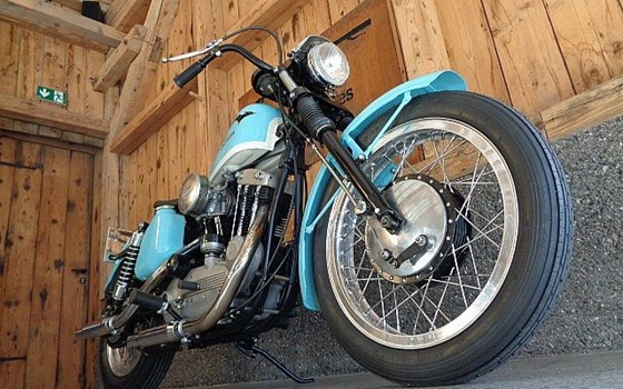 Gebrauchtmotorrad Harley-Davidson Sportster XL 883 - Bild 4 Gebrauchtmotorrad Harley-Davidson Sportster XL 883 - Bild 4