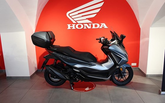 Neufahrzeug Honda Forza 350 - Bild 2 Neufahrzeug Honda Forza 350 - Bild 2