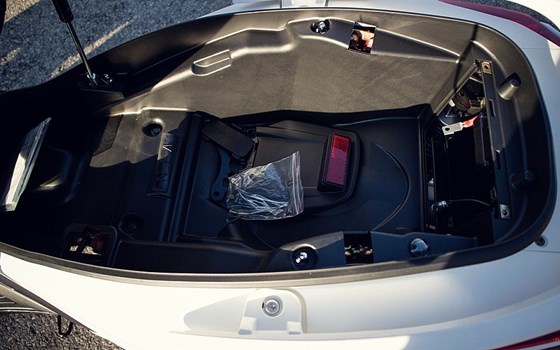 Neufahrzeug Kymco Downtown 350i - Bild 11