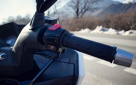 Neufahrzeug Kymco Downtown 350i - Bild 8