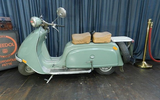 Gebrauchtmotorrad Lohner L125 - Bild 1 Gebrauchtmotorrad Lohner L125 - Bild 1