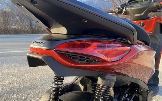 Neufahrzeug Piaggio Beverly 300 S - Bild 5