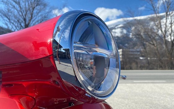 Neufahrzeug Vespa Primavera RED 50 - Bild 10