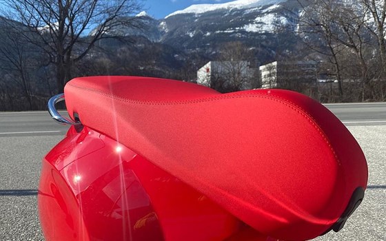 Neufahrzeug Vespa Primavera RED 50 - Bild 7