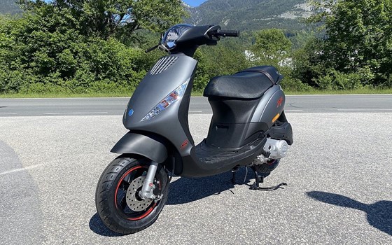 Neufahrzeug Piaggio ZIP S 50 - Bild 2 Neufahrzeug Piaggio ZIP S 50 - Bild 2