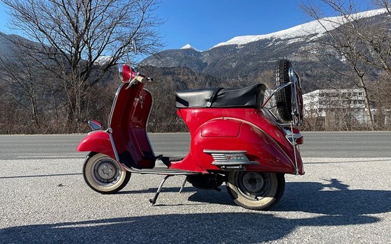 Gebrauchtmotorrad Vespa 125 - Bild 4 Gebrauchtmotorrad Vespa 125 - Bild 4