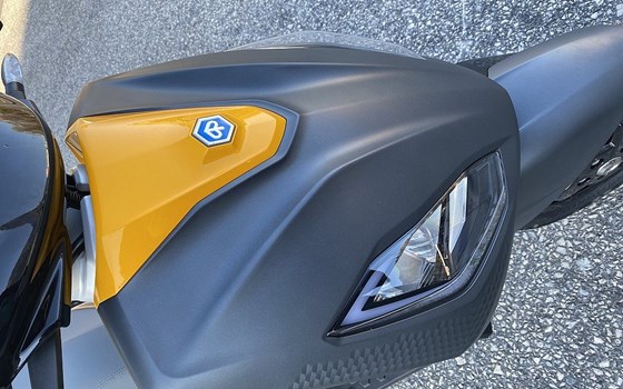 Neufahrzeug Piaggio 1 - Bild 6 Neufahrzeug Piaggio 1 - Bild 6