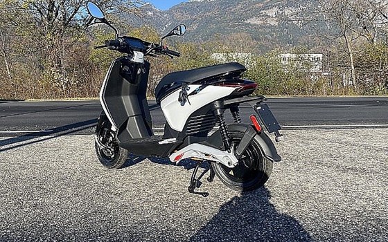 Neufahrzeug Piaggio 1 - Bild 3 Neufahrzeug Piaggio 1 - Bild 3