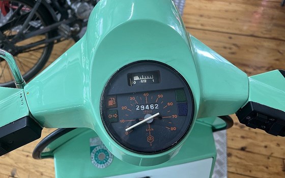 Gebrauchtmotorrad Vespa PK 50 S - Bild 2 Gebrauchtmotorrad Vespa PK 50 S - Bild 2